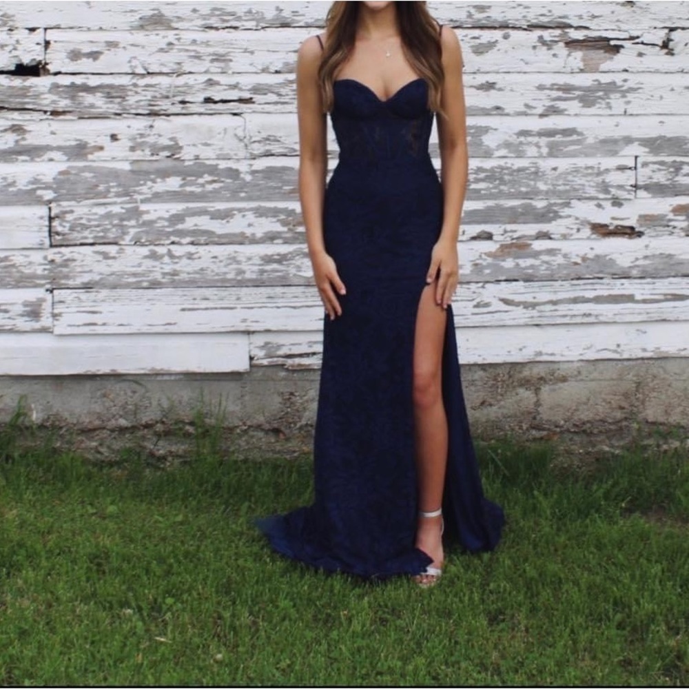 2023 prom dress Size 00 navy Clarisse